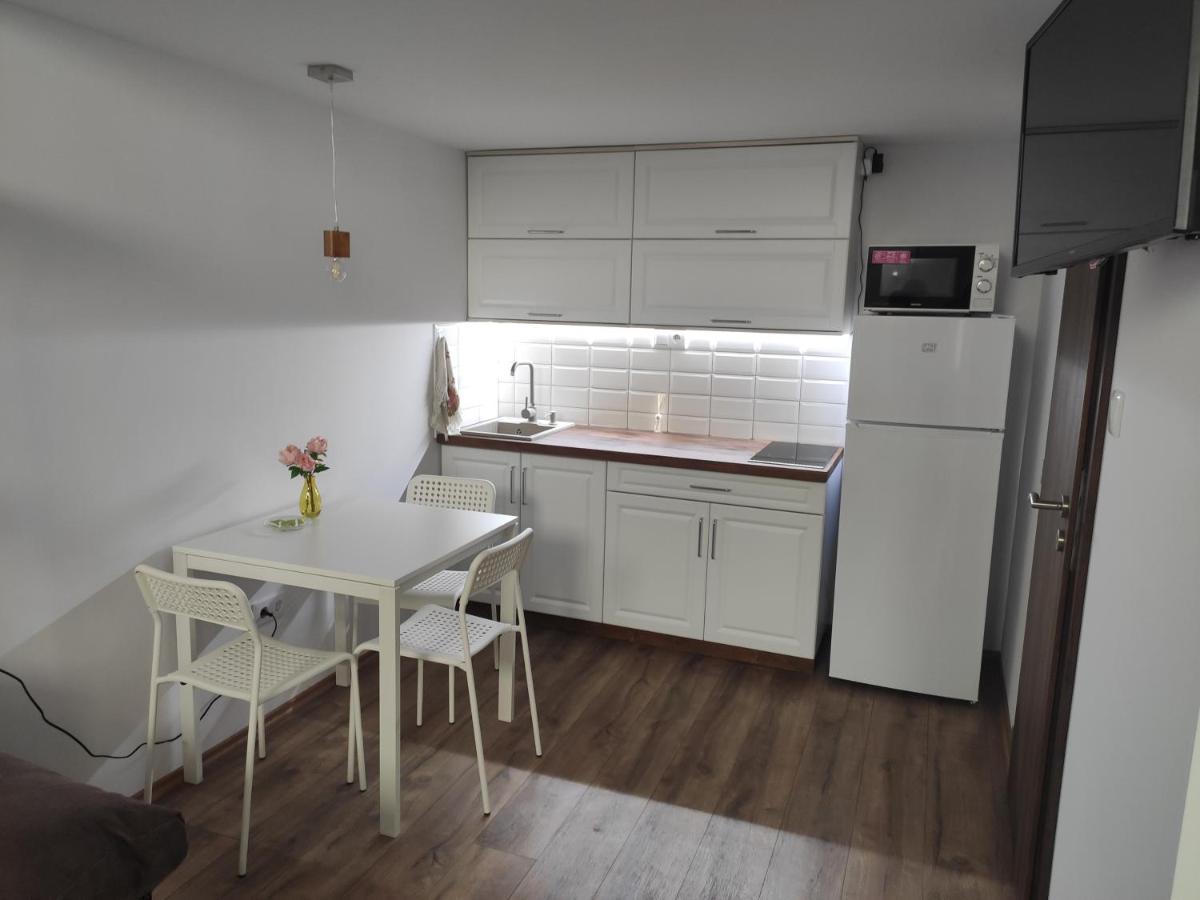 Kossuth Garden Appartement Debrecen Buitenkant foto
