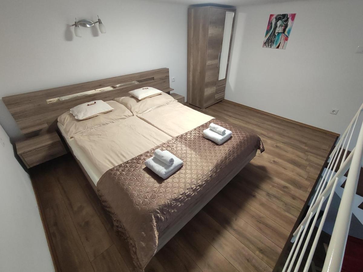 Kossuth Garden Appartement Debrecen Buitenkant foto