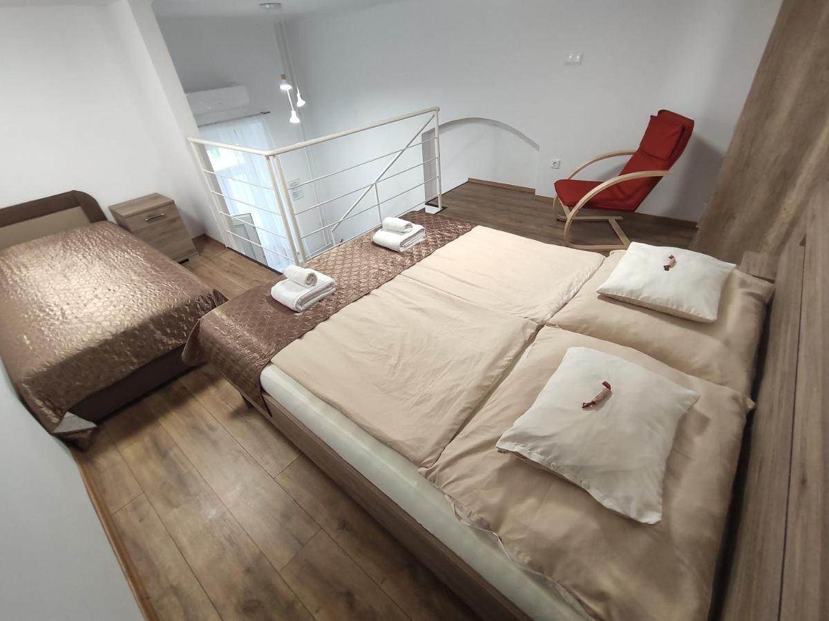 Kossuth Garden Appartement Debrecen Buitenkant foto